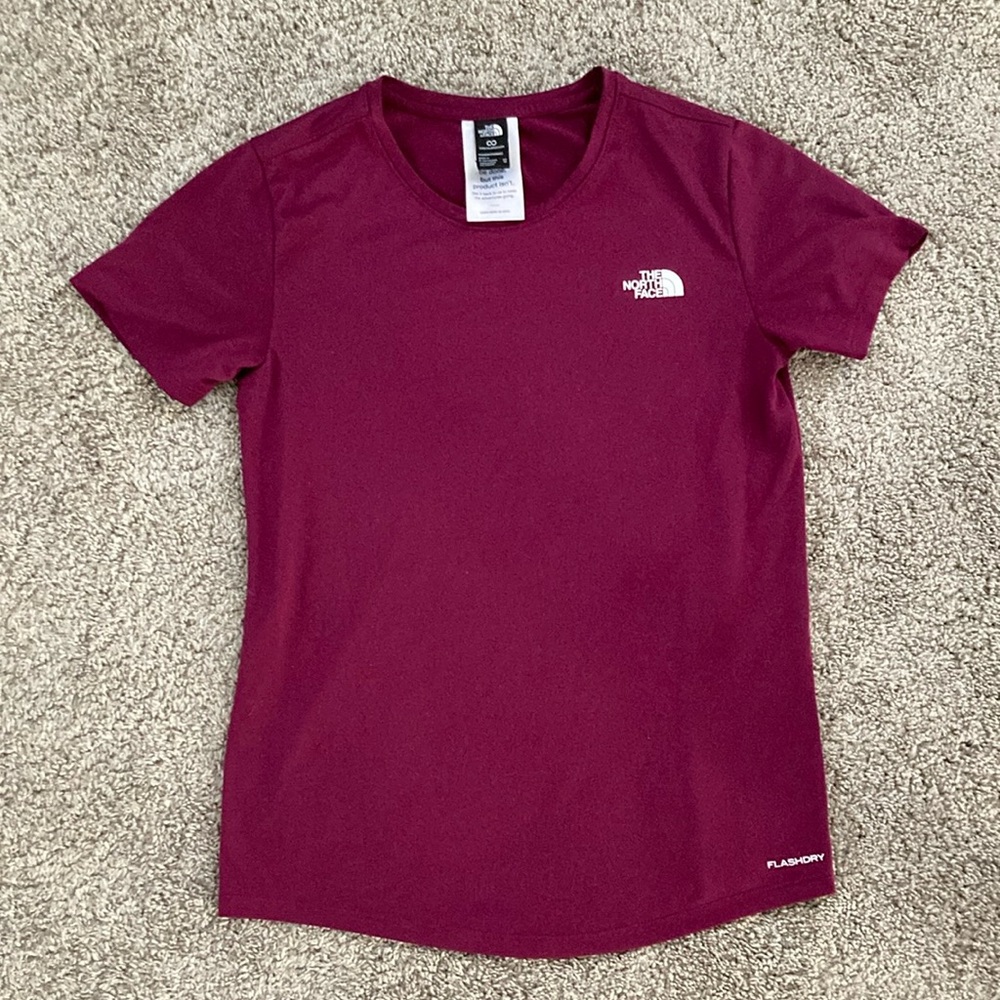 The North Face Plum Fitted Short Sleeve Tee